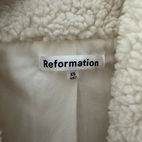 Reformation Off-White Teddy Coat - Picture 7 of 7